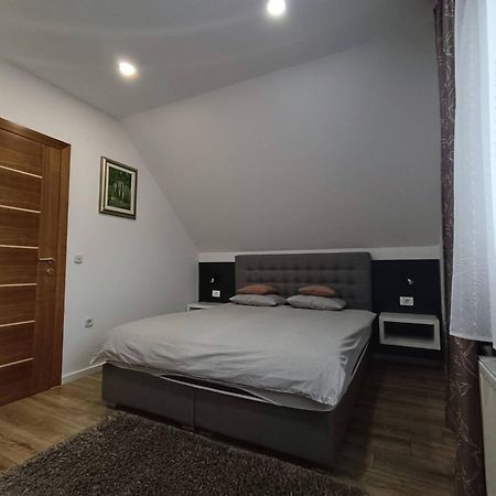 Apartments Poljanak Green House Plitvicka Jezera Ngoại thất bức ảnh
